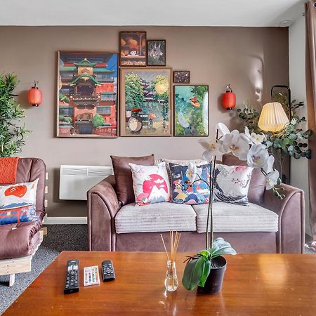 Anime Suite - Central And Free Parking With Netflix Бірмінгем Екстер'єр фото